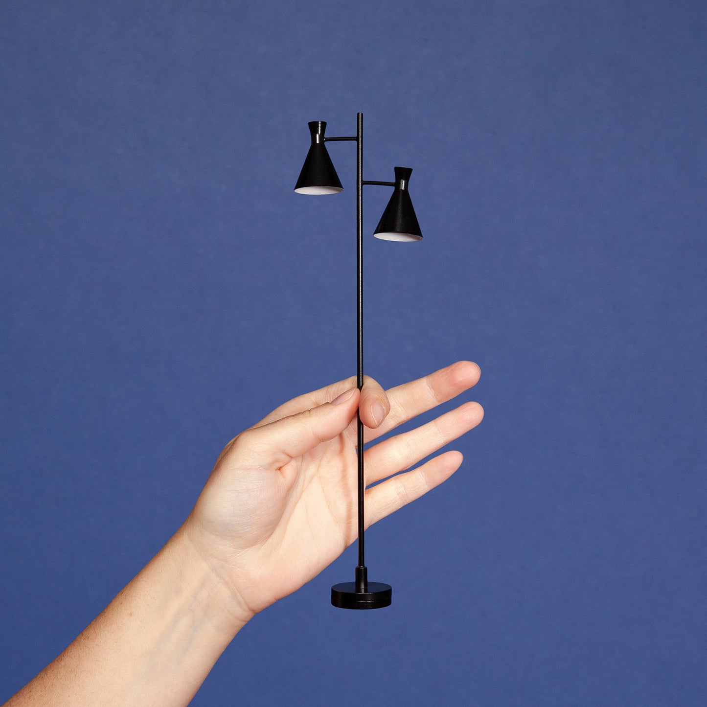 1/6 Scale Miniature Two Shade Floor Lamp